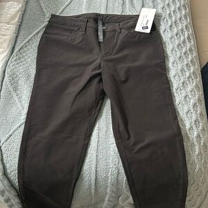 Lululemon Men’s Commuter Pants